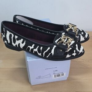 Aerosoles Black and White Zebra-Print Ballet Flats with Gold Accent Size 5.5